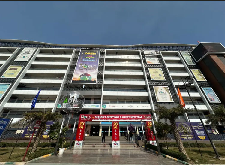 Gaur World SmartStreet construction update